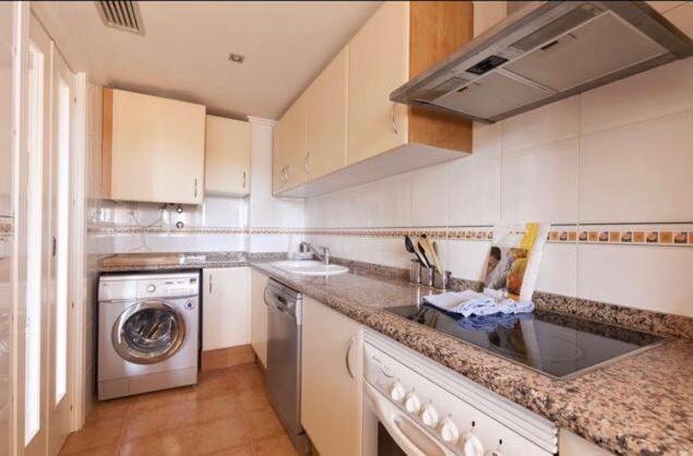 Precioso Apartamento Frente Al Mar Дения Екстериор снимка